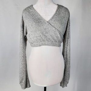 Love Tree Long Sleeved Gray Crop Top Size M